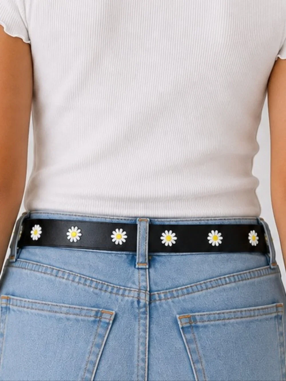👚 NWOT Youth XL Daisy Flower Embroidered Black Faux Leather Belt Boho Floral